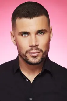 Robin Bengtsson como: Ele mesmo