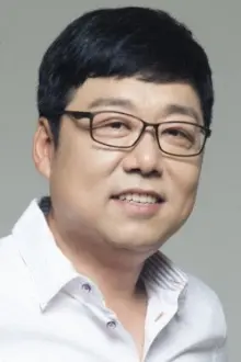 Kim Byung-nam como: Jury judge