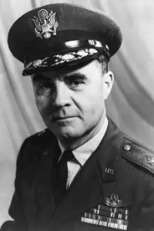 Paul Tibbets como: Pilot & aircraft commander