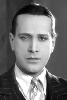 Jean Bradin como: Prosecutor René Cadillac