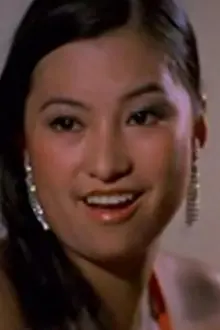Queenie Kong Hoh-Yan como: 