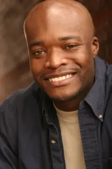 Kofi Natei como: Thomas Lee