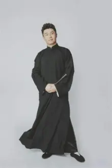 Zhou Jiuliang como: Wan Xia