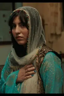 Fereshteh Seraj como: Girl (Segment "Parasomnia")