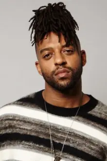 Oritsé Williams como: JLS Member