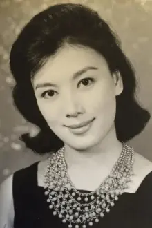 Ting Ying como: Yeung Wai-fong