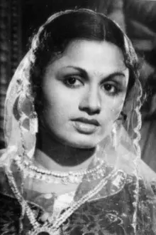 Rajkumari como: Chandramukhi