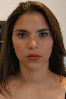 Daniela Soto Vell como: 