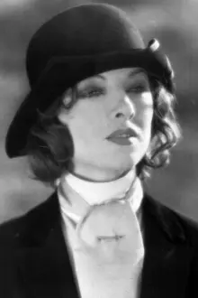 Rosemary Cooper como: Maizie Dupont