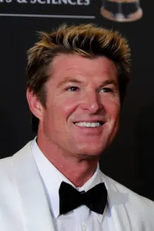 Winsor Harmon como: Ryan McBride