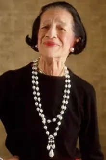 Diana Vreeland como: Self (archive footage)