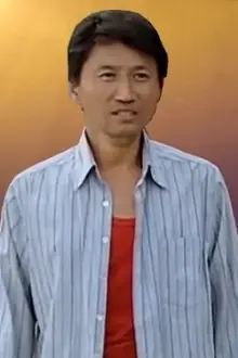 Weijie Yu como: 宝柱