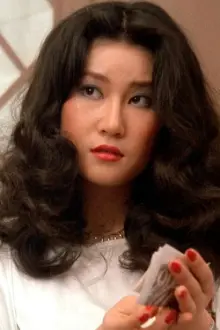 Maria Yuen Chi-Wai como: Rosa