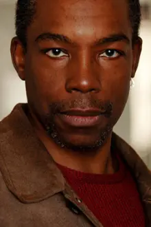 Leland Gantt como: Barrett