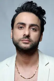 Rohit Bharadwaj como: Amar Vedkant Vyas