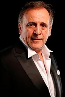 Rubén Stella como: Gonzalo H. del Castillo