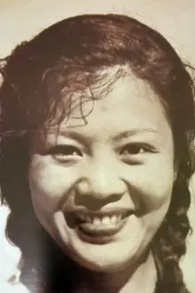 Lu-Ling Li como: 春梅