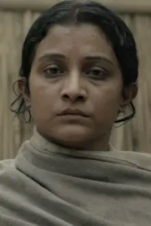 Jayati Chakraborty como: Palash's Mother