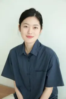 Cho Saeyeon como: Jiyeong