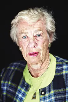 Eva Schloss como: 