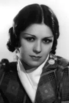 Marina Tamayo como: Elisa