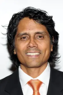 Nagesh Kukunoor como: Johnny Mathhew