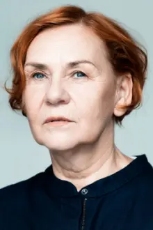 Birgit Berthold como: Bettina