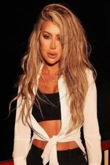 Maya Diab como: 