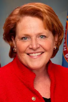 Heidi Heitkamp como: Senior Advisor to the President