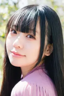 Sakura Kasuga como: Yuina Akagi (voice)