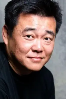 C. Douglas Quan como: Chinese