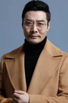 Wang Huan como: 李维汉