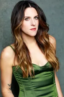 Lauren Pike como: Kristen