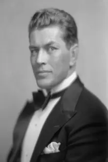 Gene Tunney como: Dick Farrington