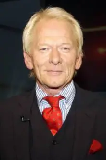 Reinhard Münchenhagen como: Host