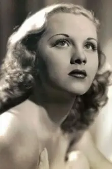 Mary parker como: Mitzi