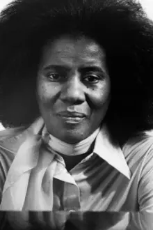 Alice Coltrane como: Self (Archive Footage)