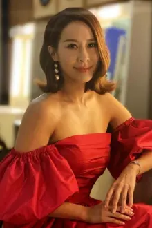 Mandy Lee Cho como: Wah Kiu