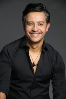 Edison Ruiz como: Francisco Guanco