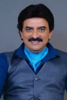 Hiten Kumar como: Anupam