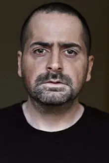 Mohammad Motazedi como: Rajab