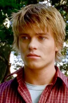 Adam Tuominen como: Hunter Bradley