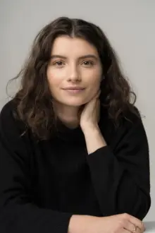 Constance Gosselin como: Béatrice