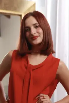 Lorena Luna como: Dulce Miranda