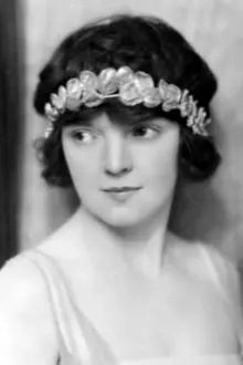 Florence Shirley como: Elizabeth Stiles