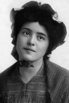 Edith Taliaferro como: Nellie Nolan