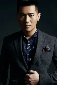 Zhang Dianlun como: Bobi