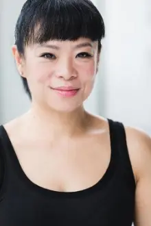 Pamela Oei como: Mathilda Gong