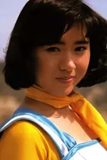 Youko Nakamura como: Sara Tokimura / Yellow Flash