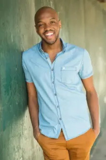 Terren Wooten Clarke como: Dyna Bolical (voice)